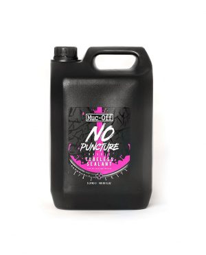 MUC-OFF SELLADOR TUBELESS  5L